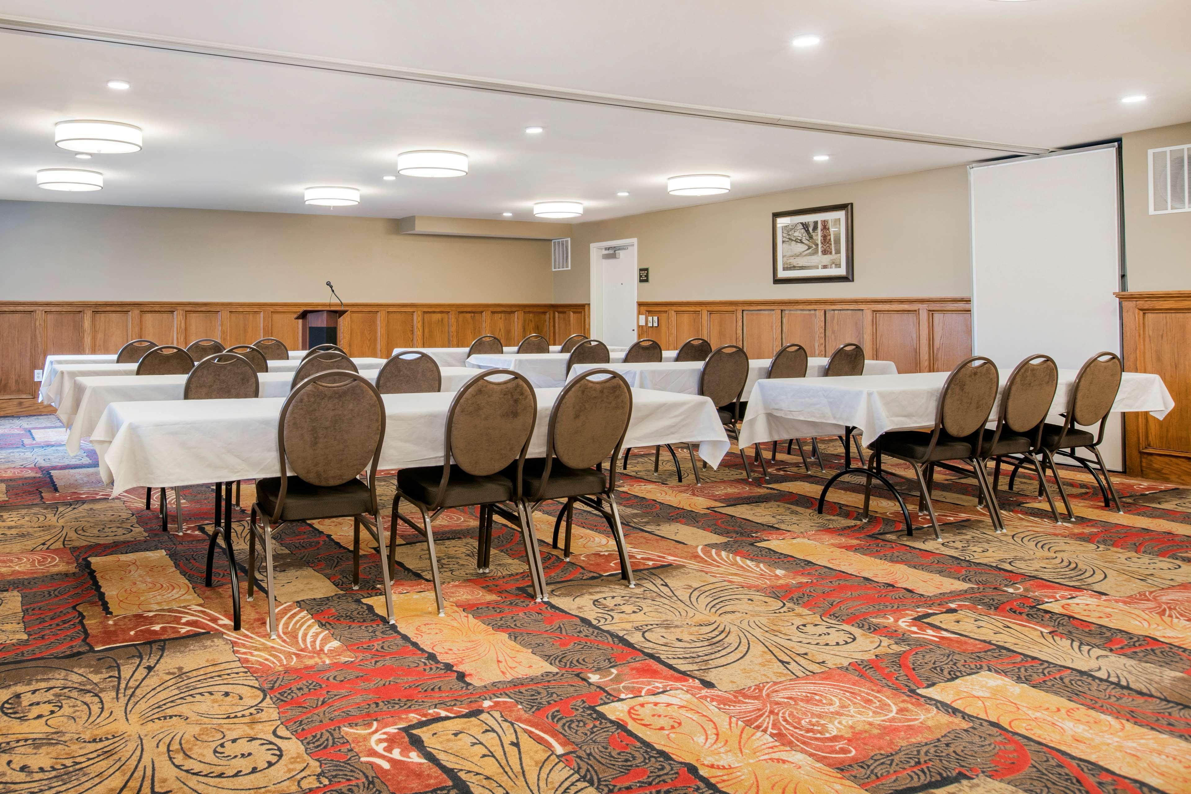 Country Inn & Suites By Radisson, Grandville-Grand Rapids West, Mi Екстер'єр фото