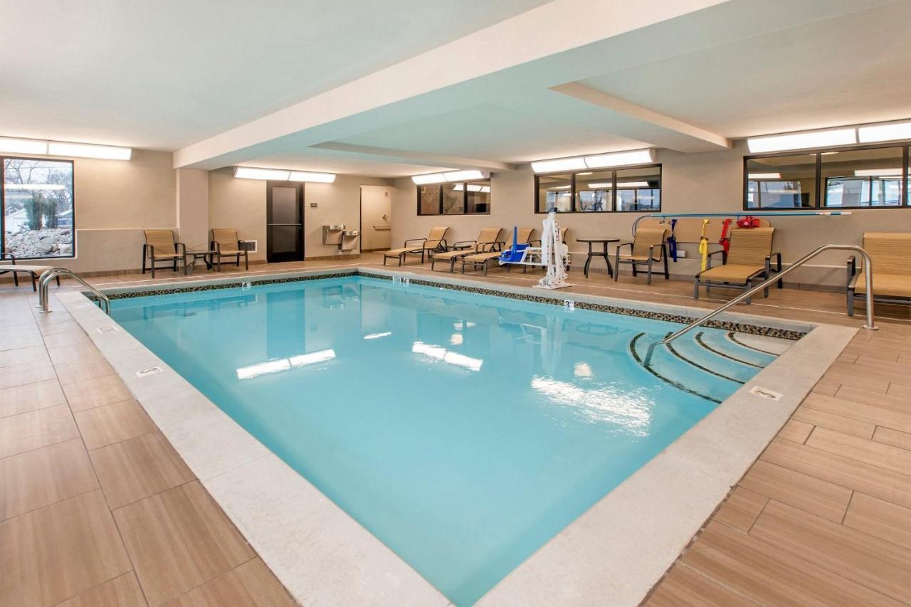Country Inn & Suites By Radisson, Grandville-Grand Rapids West, Mi Екстер'єр фото