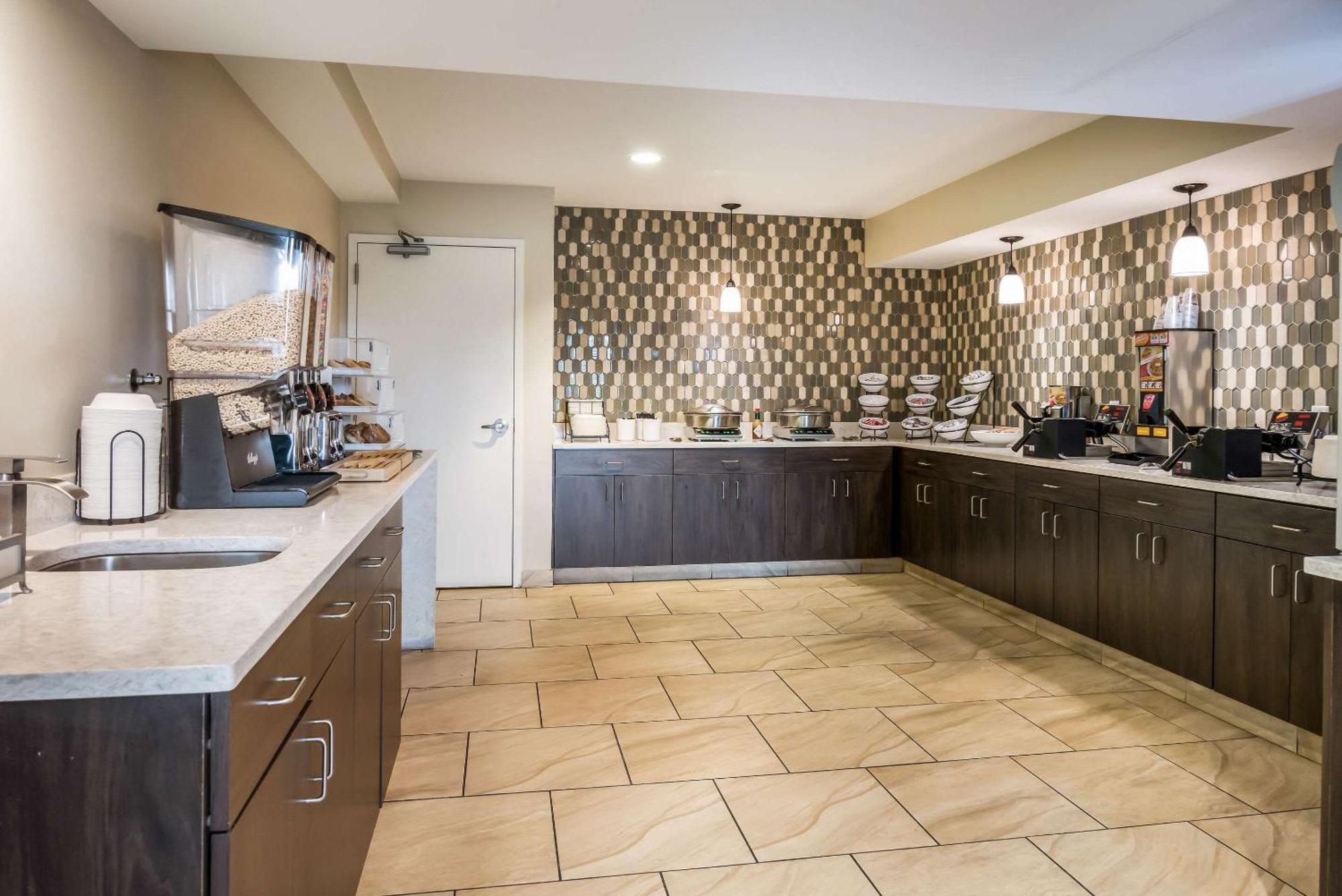Country Inn & Suites By Radisson, Grandville-Grand Rapids West, Mi Екстер'єр фото